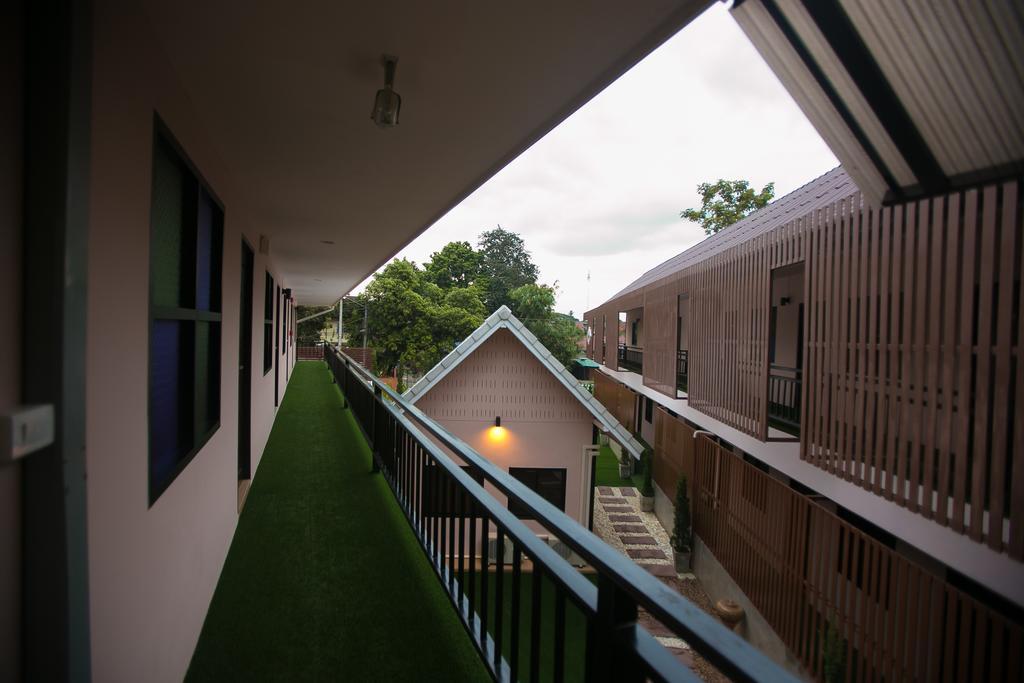 Calla Lily Boutique Residence Chiang Mai Exterior photo